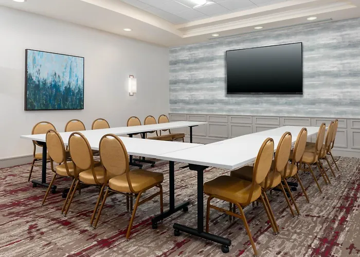 Hilton Garden Inn Wayne